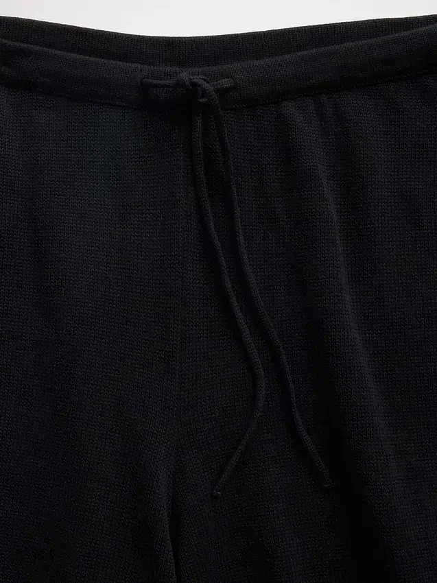 100 % bavlněný volný svetr s joggingovými kalhotami