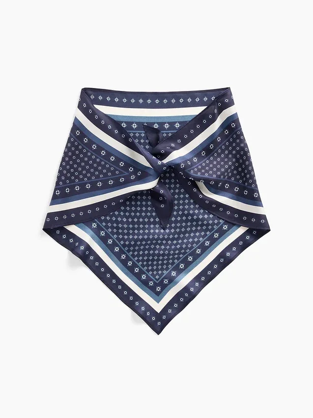 100 % hedvábí, oversized trojúhelníkový šál typu bandana