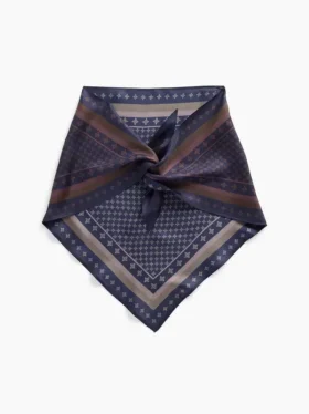 100 % hedvábí, oversized trojúhelníkový šál typu bandana