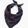 100 % hedvábí, oversized trojúhelníkový šál typu bandana