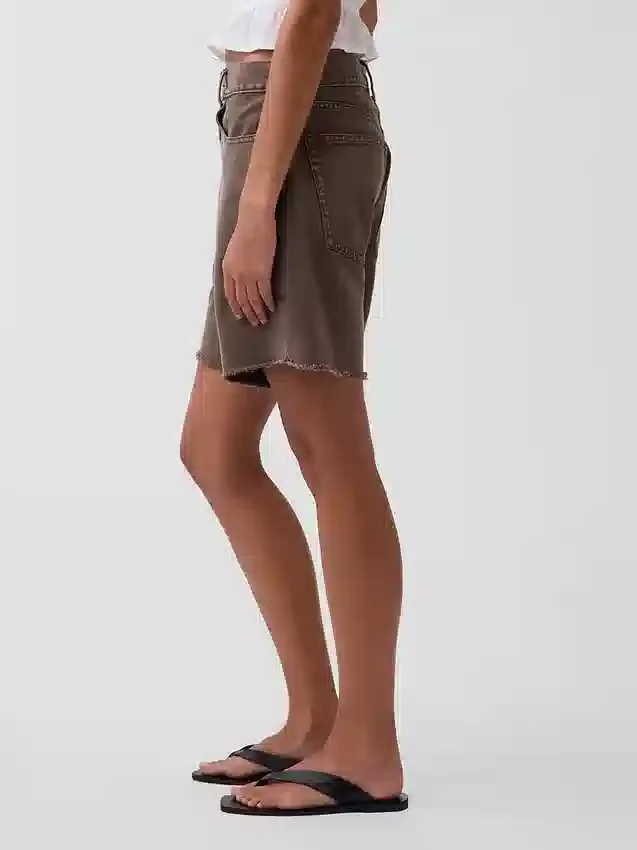 8" volné džínové šortky se středně vysokým pasem