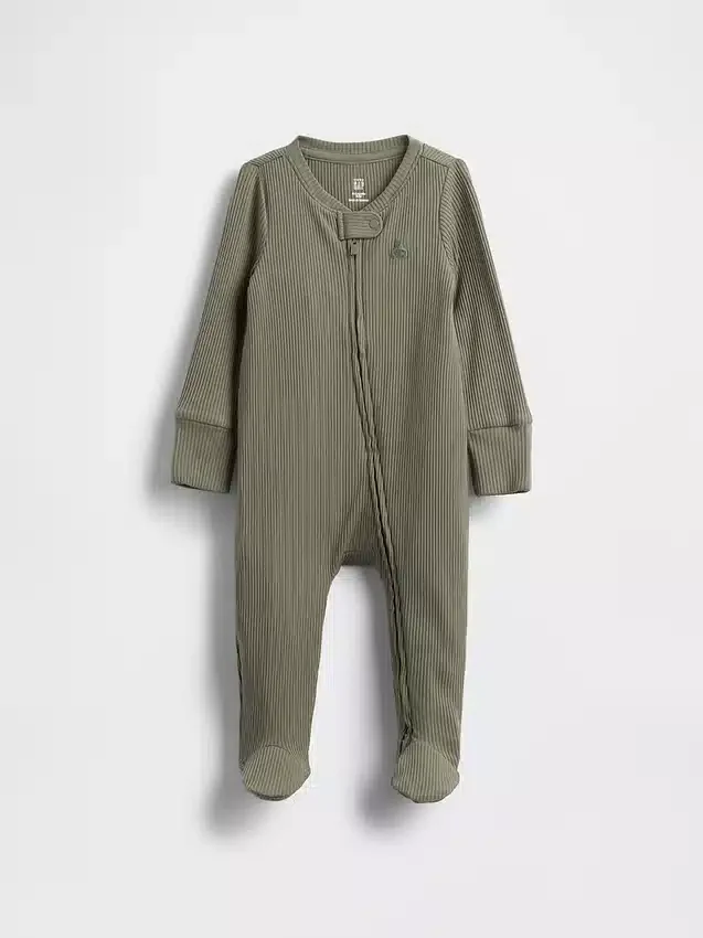 Baby First Favorites – jednodílný overal s nožičkami z jemného žebrovaného úpletu