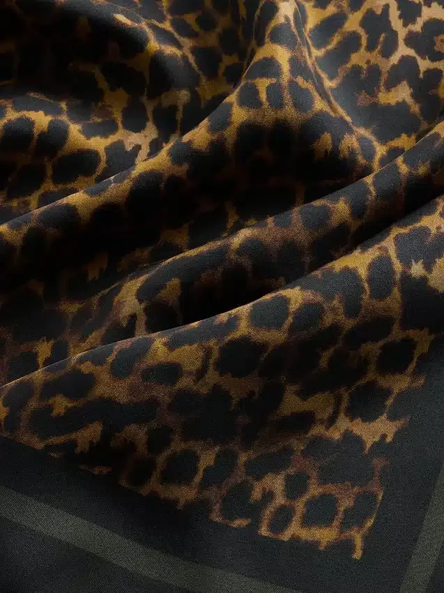 Bandana ze 100 % hedvábí