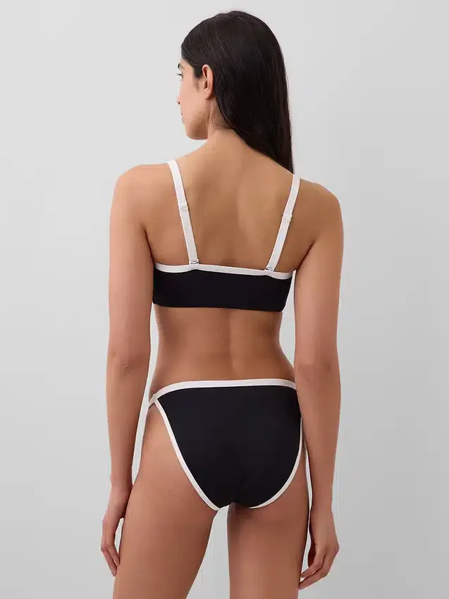 Bikiny s bandeau topem