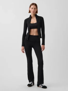 Bunda GapFit Smooth Zip