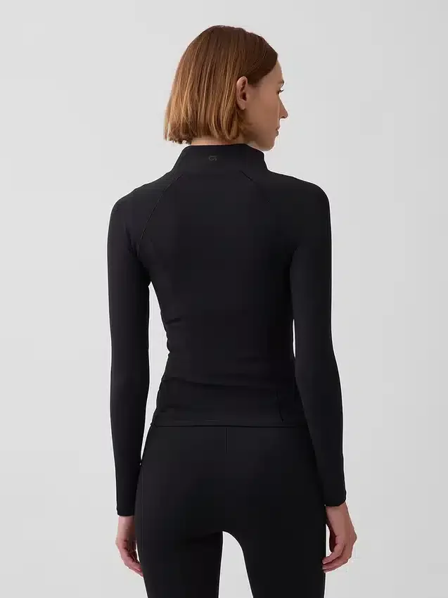 Bunda GapFit Smooth Zip