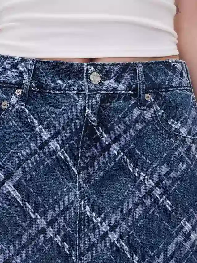 Džínová mini sukně s kostkovaným vzorem