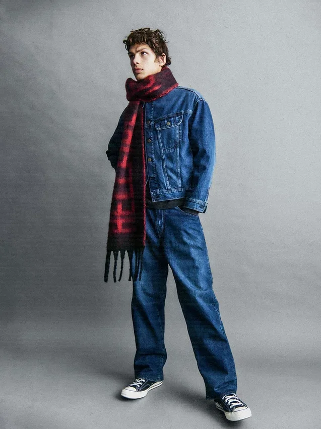 Džíny pro dospělé Stranger Things s flanelovou podšívkou a extra volným střihem