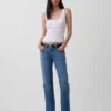 Džíny s středním pasem a volným střihem typu bootcut