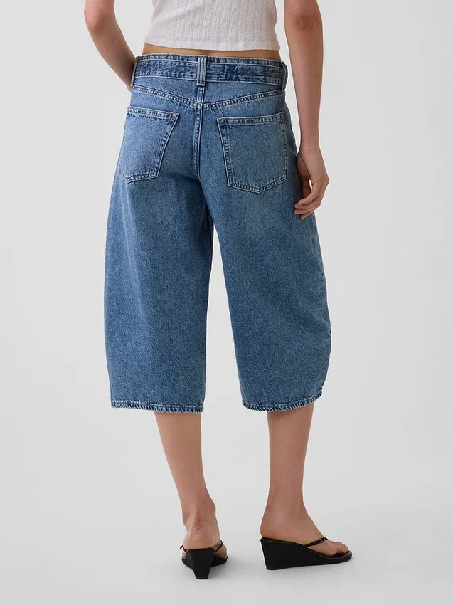 Džíny s vysokým pasem a páskem ve stylu culotte