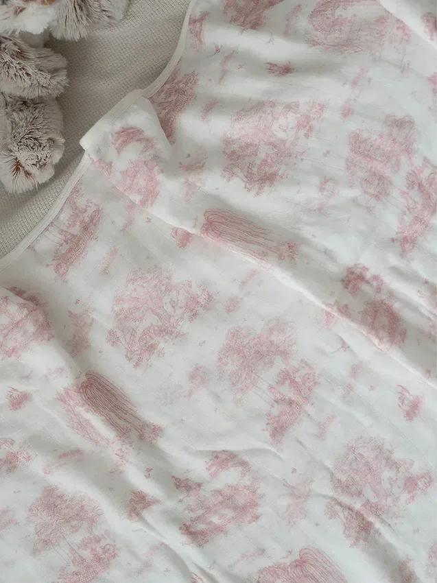 Dětská bambusová deka „Spring Toile“ od The Gilded Bird