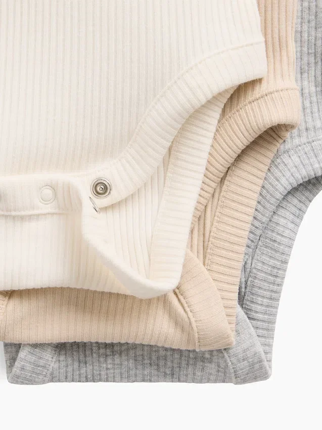 Dětské body Tiny Rib z řady Baby First Favorites (balení po 3 kusech)