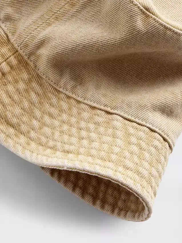 Dětská džínová čepice s přebarveným efektem