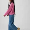 Dětský háčkovaný svetr s kulatým výstřihem v oversized střihu