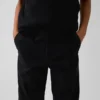 Dětské moderní uniformní kalhoty s volným rovným střihem v khaki barvě