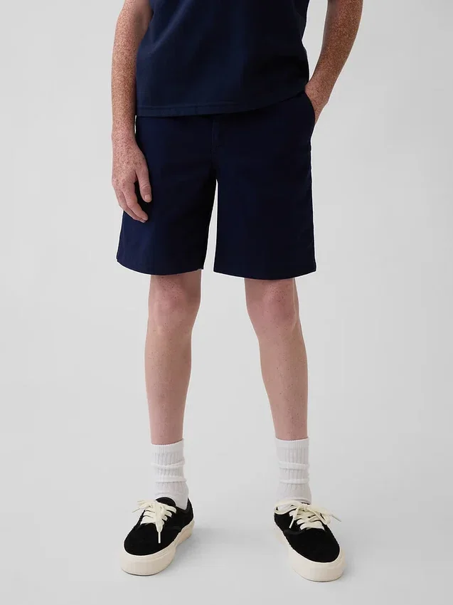 Dětské moderní uniformní šortky v barvě khaki