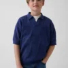 Dětský svetr s límečkem typu „Johnny“ a kostkovaným vzorem