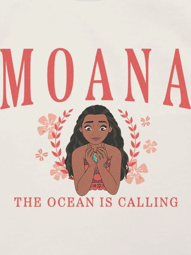 Dětské tričko s potiskem Moana ve stylu „Collegiate“
