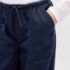 Dětské uniformní kalhoty s volnými nohavicemi