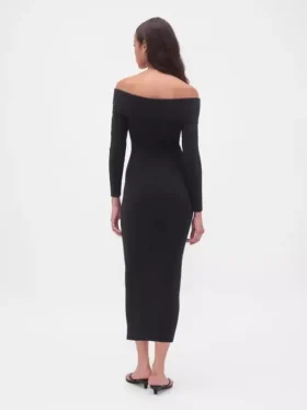 Elastické midi svetrové šaty s odhalenými rameny z materiálu CashSoft
