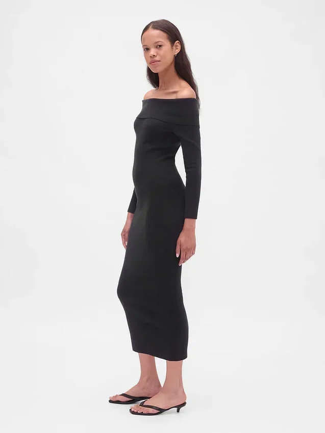 Elastické midi svetrové šaty s odhalenými rameny z materiálu CashSoft