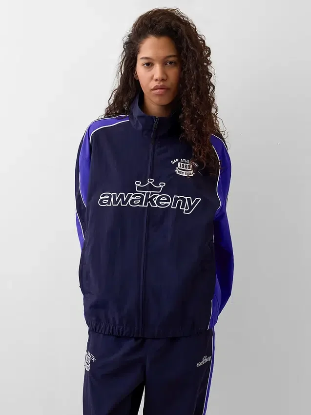 GAP × Awake Ny Recyklovaná oversizedová sportovní bunda