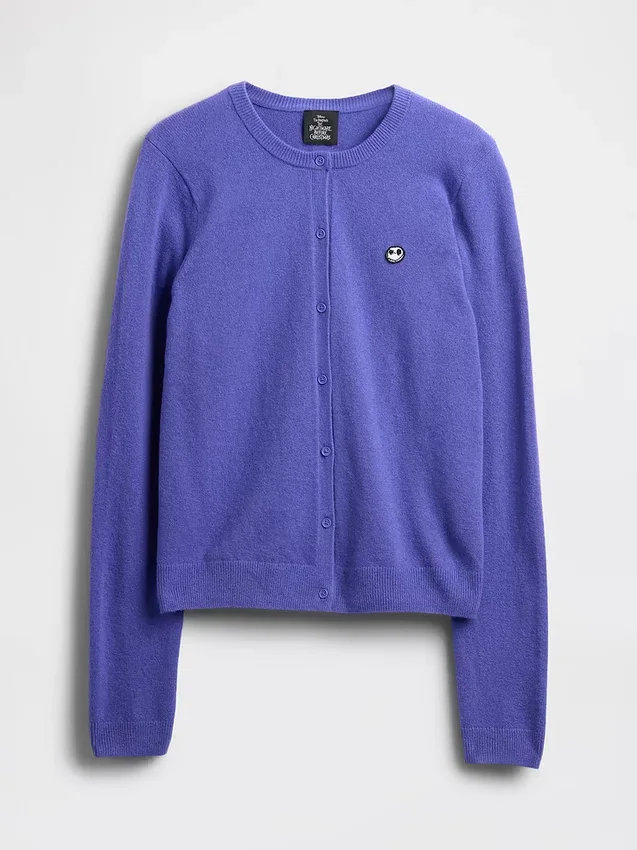 GAP × Disney: Tim Burton – Noční můra před Vánocemi – svetr CashSoft s lebkou