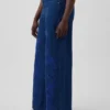 GAP × Hfr Nízko sedící extra volné džíny s květinovým vzorem od Atelier Ndigo