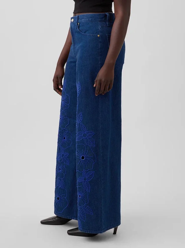 GAP × Hfr Nízko sedící extra volné džíny s květinovým vzorem od Atelier Ndigo