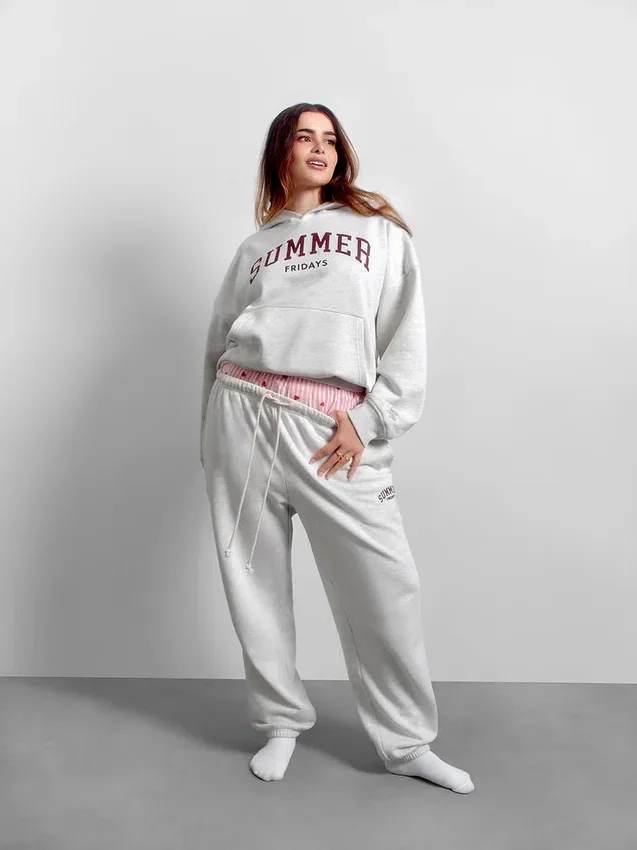 GAP × Summer Fridays Těžké volné joggery s logem