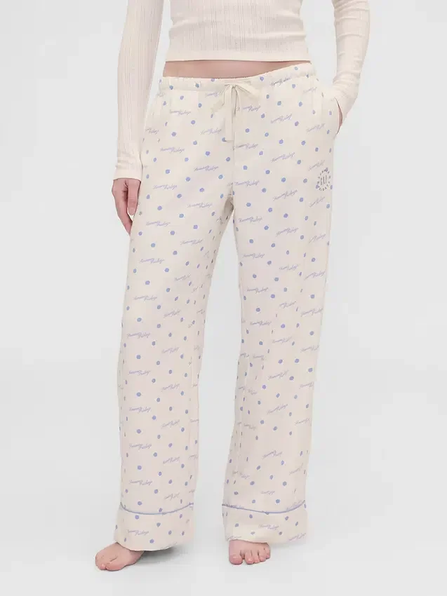 GAP × Summer Fridays Volné flanelové pyžamové kalhoty s tečkami