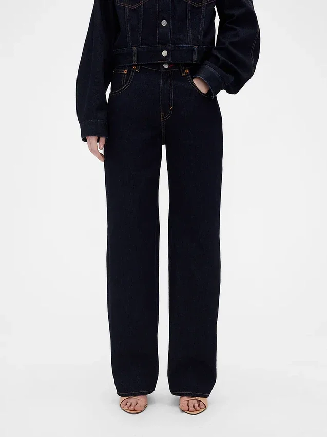 Gap × Victoria Beckham – džíny s vysokým pasem a rovným střihem