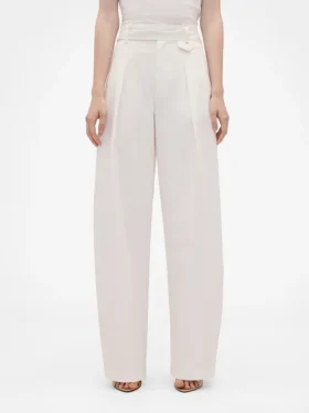 GAP × Victoria Beckham – kalhoty s vysokým pasem a plisovaným obloukem