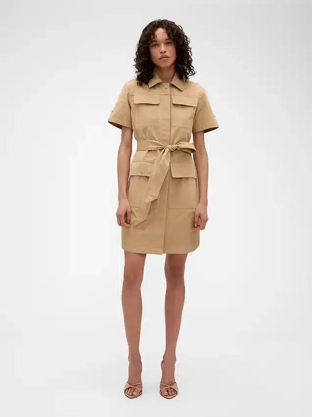 GAP × Victoria Beckham – mini šaty typu „mac“