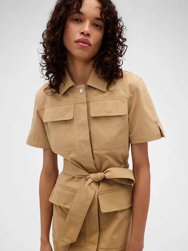 GAP × Victoria Beckham – mini šaty typu „mac“