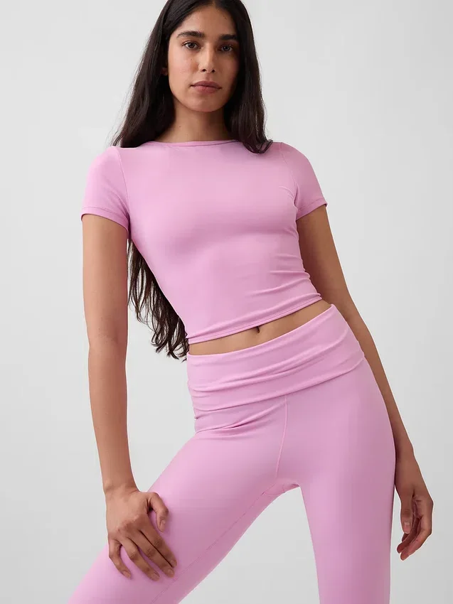 GapFit Smooth oboustranný zkrácený top s překříženým výstřihem