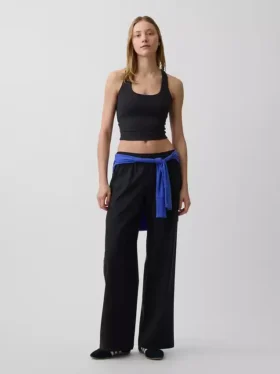 GapFit Tech – volné kalhoty s nízkým pasem