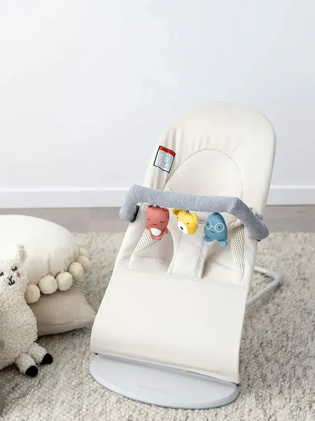 Hračka Babybjorn Baby Bouncer Soft