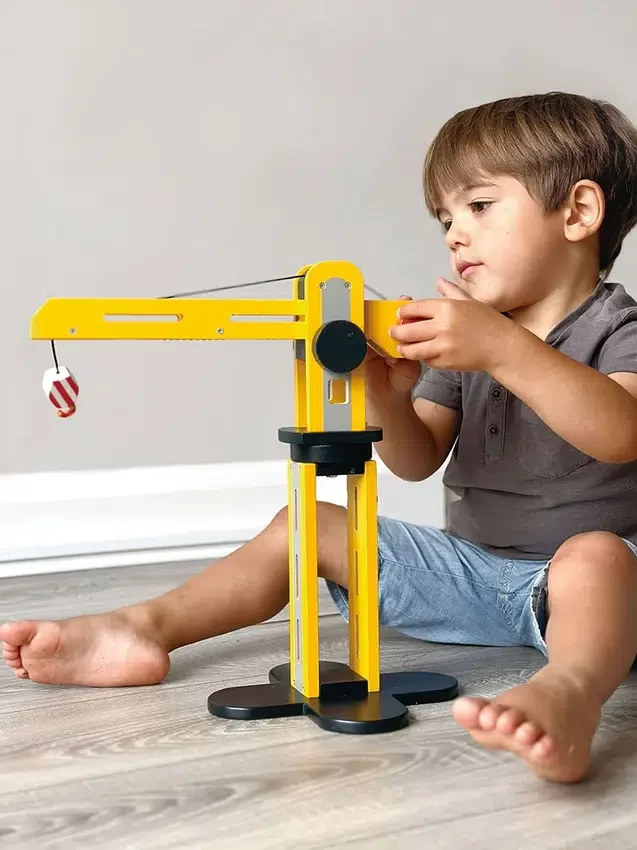 Hračka pro batolata „Little Builder“ – žlutý jeřáb