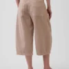 Kalhoty culotte s pasem ve střední výšce