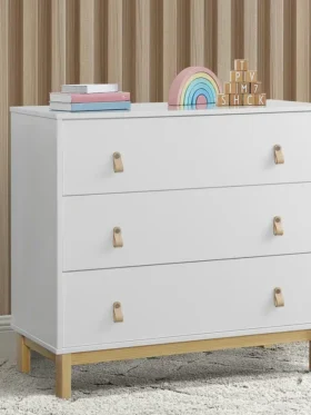Komoda babyGap Legacy se 3 zásuvkami, koženými úchytkami a zásuvkami, které do sebe zapadají