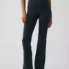 Legíny GapFit Smooth s vysokým pasem a zúženými nohavicemi