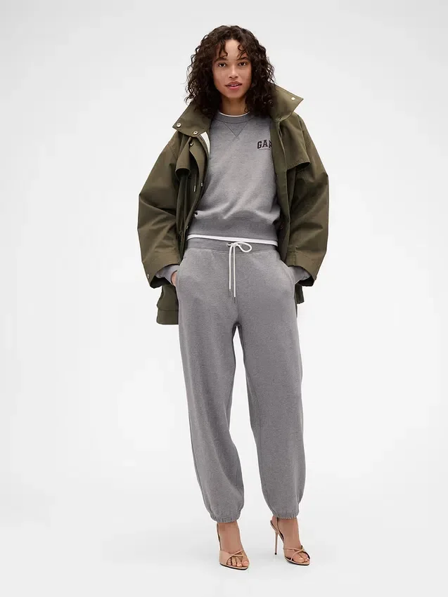 Mikina GAP × Victoria Beckham z francouzského froté