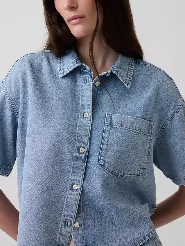 Mimořádně měkká džínová košile v oversized střihu