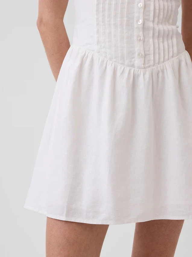 Minišaty s prošívaným pasem