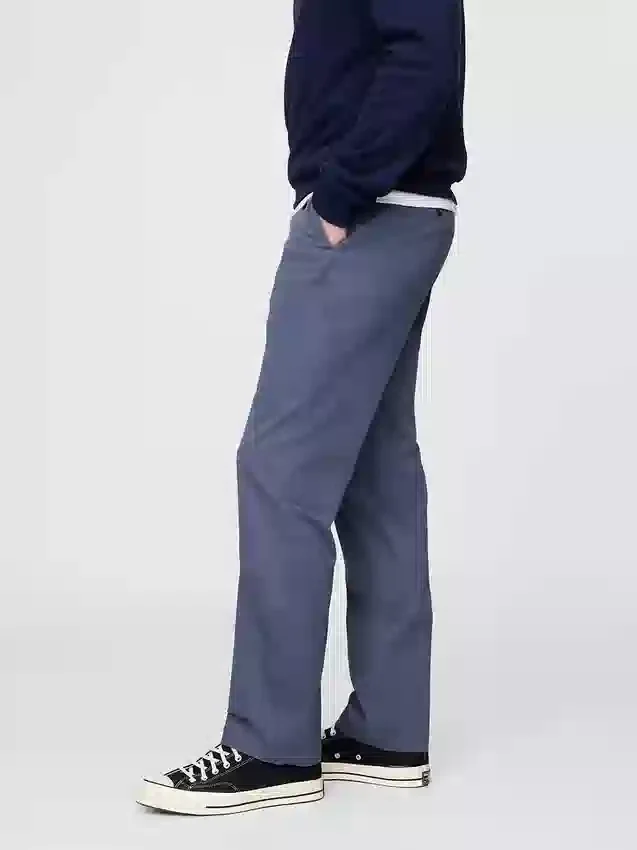 Moderní rovné khaki kalhoty