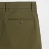 Moderní rovné khaki kalhoty