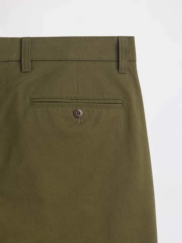 Moderní rovné khaki kalhoty