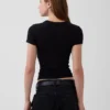 Moderní tričko s kulatým výstřihem