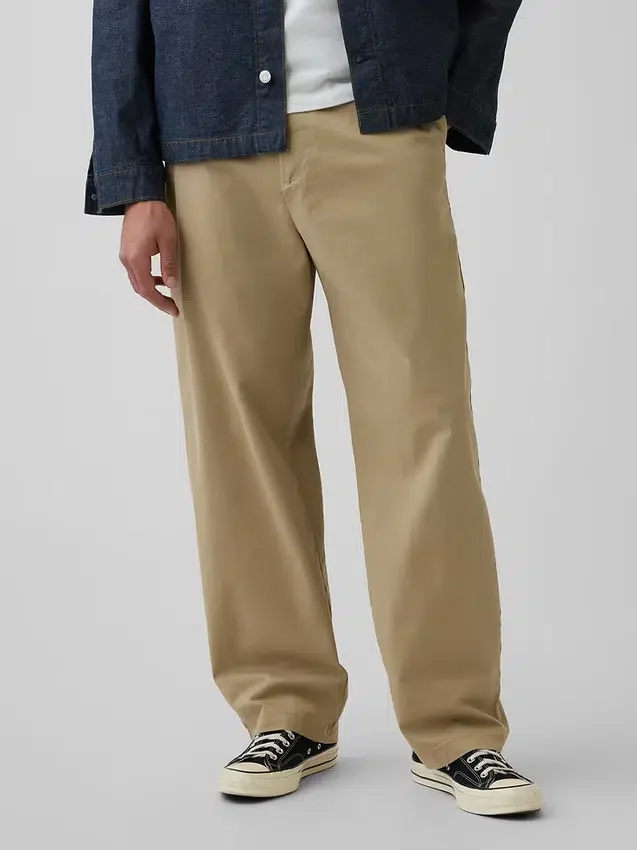 Moderní volné khaki kalhoty